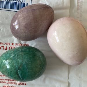 Alabaster Egg Set Marble Polished Italian Stone Paperweight 2.5"